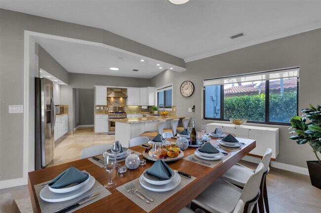 Foto del edificio - 616 Riviera Isle Dr