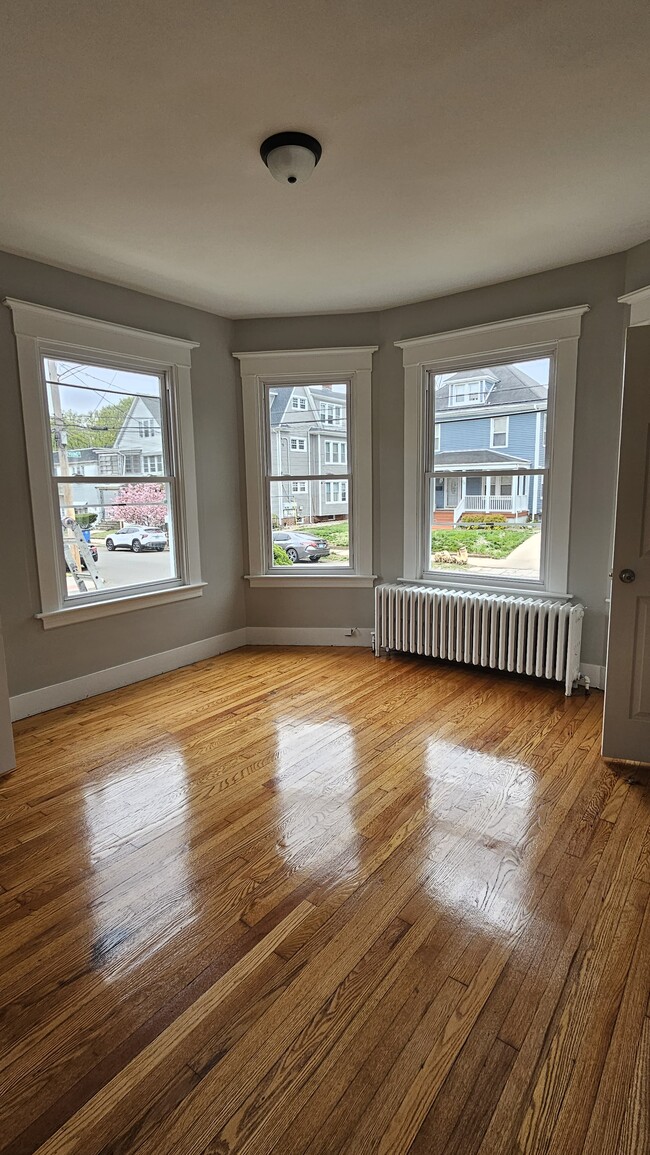 Building Photo - 26 Whittlesey Ave