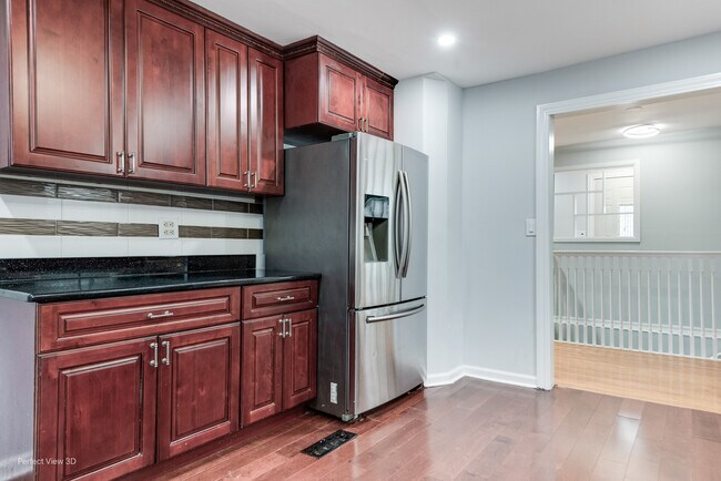 Building Photo - 8845 Mango Ave