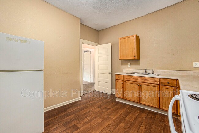 Foto del edificio - 3827 40th Ave N