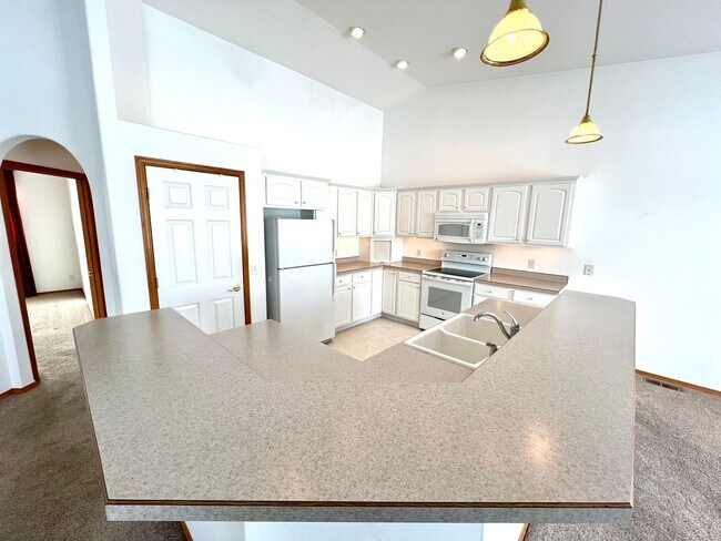 Foto del edificio - Dog Friendly 3 bed 2 bath Home