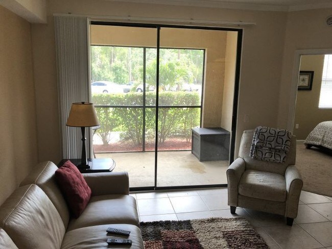 Building Photo - 12950 Positano Cir