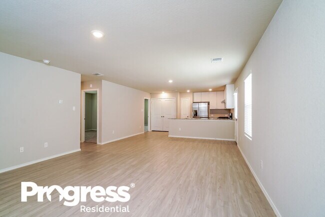 Building Photo - 6463 Cibolo Springs