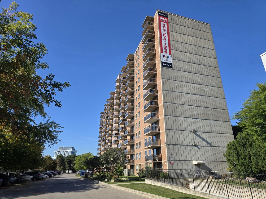 Primary Photo - The Horizon Apartments