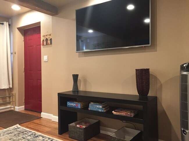 Foto del edificio - 2Bd/1.75Ba Seattle Duplex