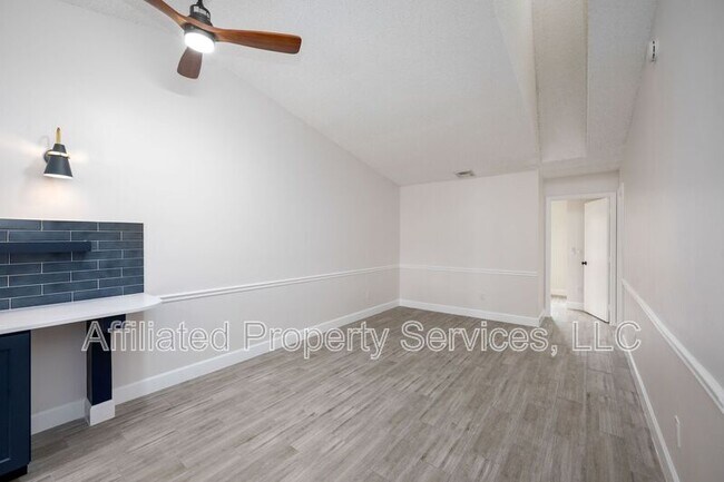 Foto del edificio - 5218 Stacy St
