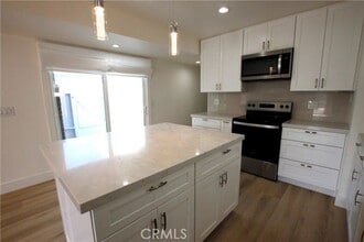 Building Photo - 707 Orchid Ave