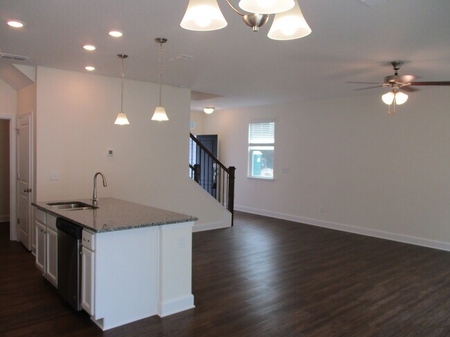 Building Photo - 10302 Watercrest Court