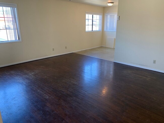 Foto del edificio - Myrtle Point Living