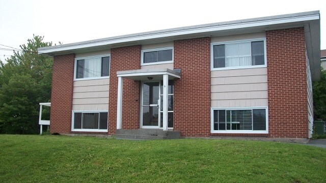 Primary Photo - 6 Randall Avenue
