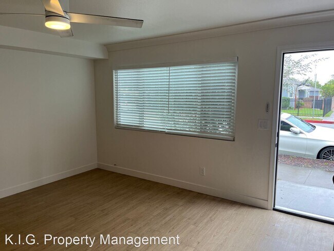 Foto del edificio - 2 br, 1.5 bath Apartment - 831 S. Flower S...