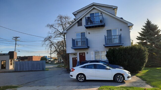 317 N Mill - 315 N Mill St