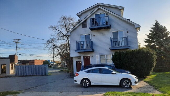 317 N Mill - 315 N Mill St
