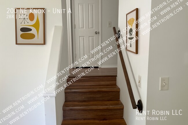 Foto del edificio - 200 NE Knox-Unit A