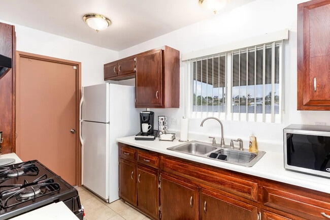 Foto del edificio - 2291 Flushing Dr
