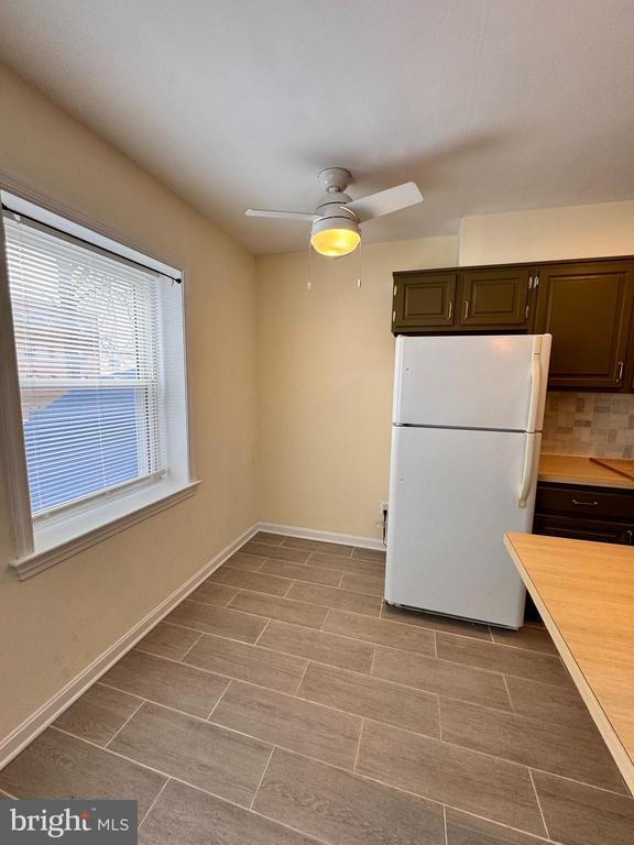 Foto del edificio - 4803 Wellington Dr