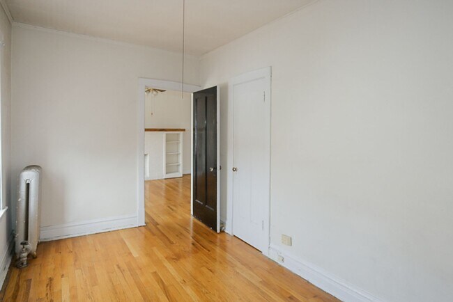 Foto del edificio - 2612 W Gunnison St