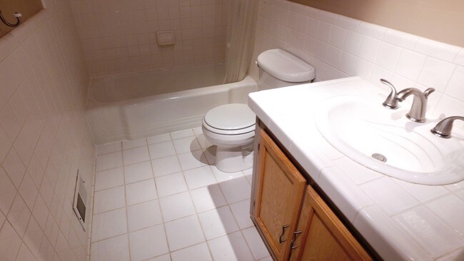 Foto del edificio - 2714 N 96th St