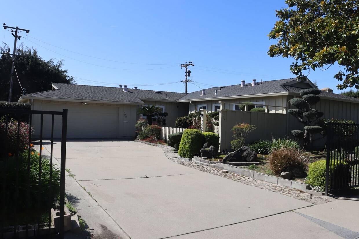 124 San Jose St, Salinas, CA 93901 House Rental in Salinas, CA