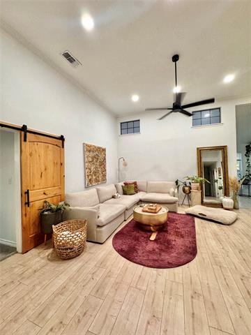 Foto del edificio - 9112 Shiloh Rd