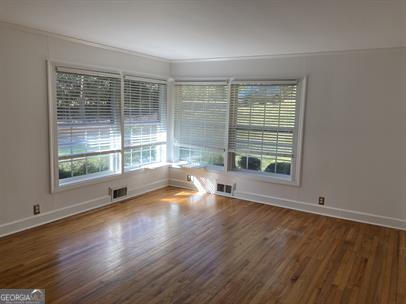 Building Photo - 280 Lakeside Dr