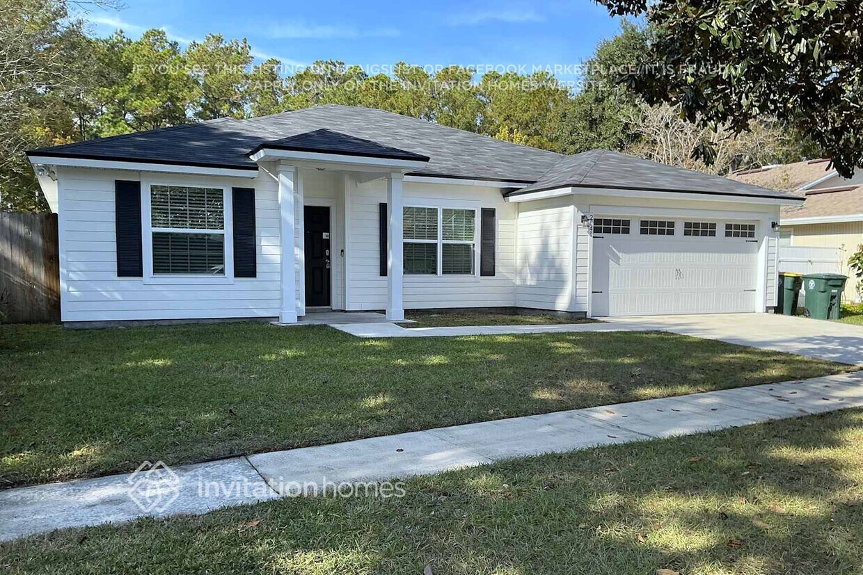 Foto principal - 2648 Kersey Dr W