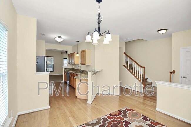 Foto del edificio - 12144 Cane Branch Way