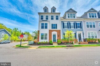 Building Photo - 37 Mustang Dr