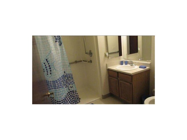 Building Photo - 11 Porter St