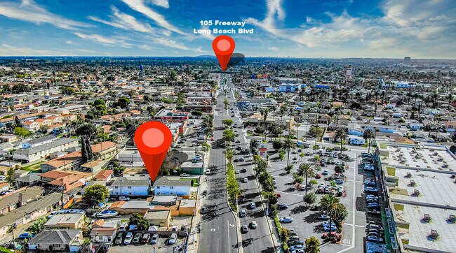 Location is IDEAL - 10818 Long Beach Blvd