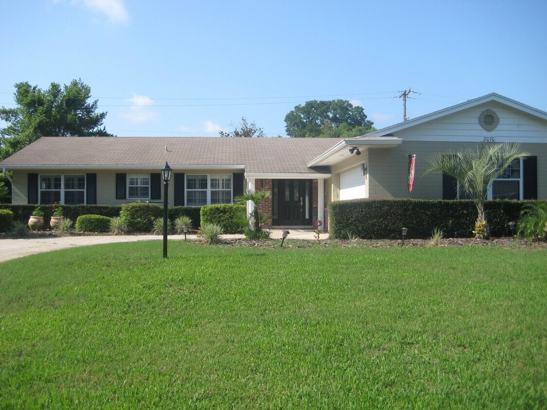 Primary Photo - 2070 Thunderbird Trail Maitland FL 32751
