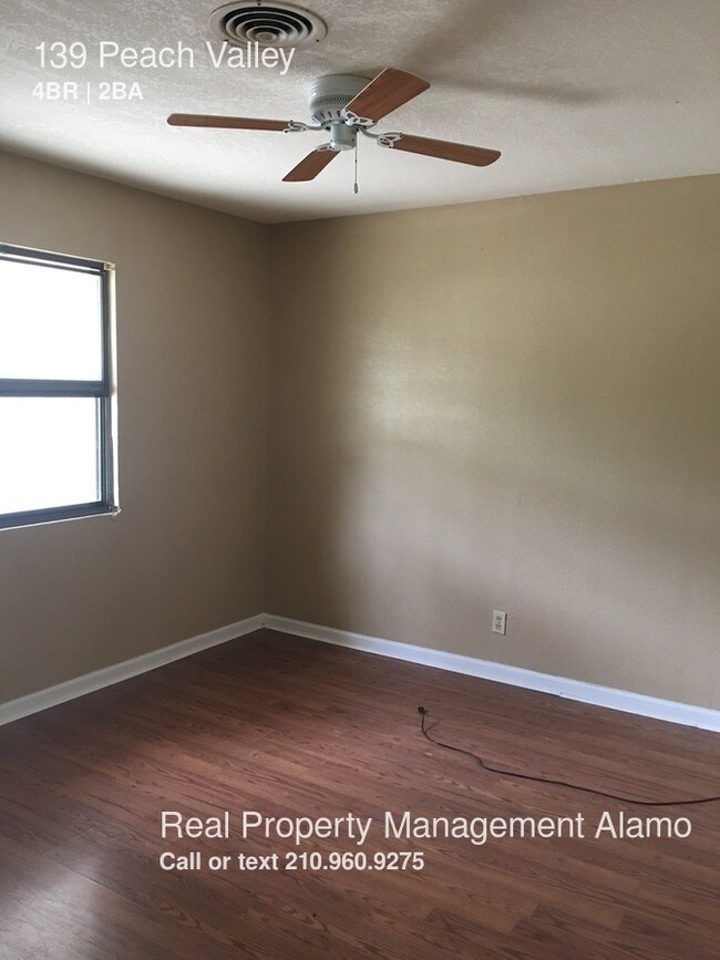 Building Photo - 139 Peach Valley Dr