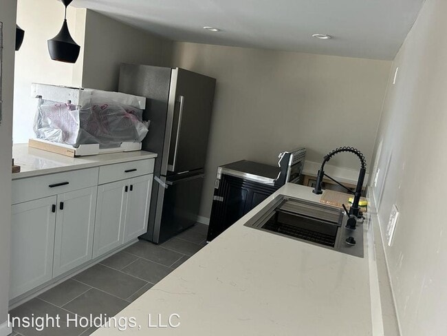 Building Photo - 2 br, 1 bath House - 11085 Lake Ave #36
