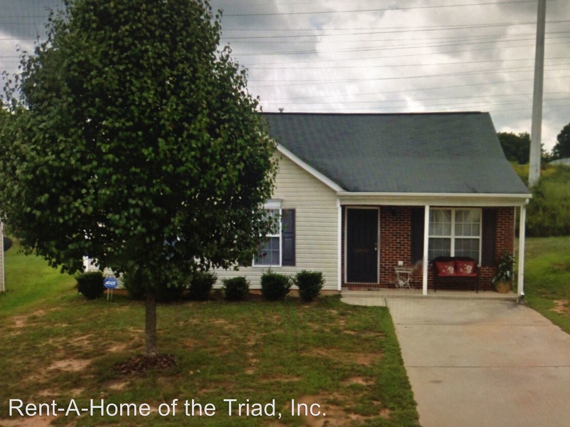 Primary Photo - 6010 White Chapel Way