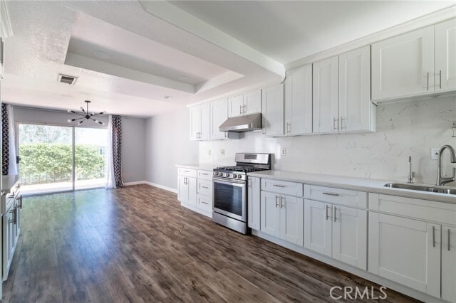 Building Photo - 15689 Ladera Vista Dr