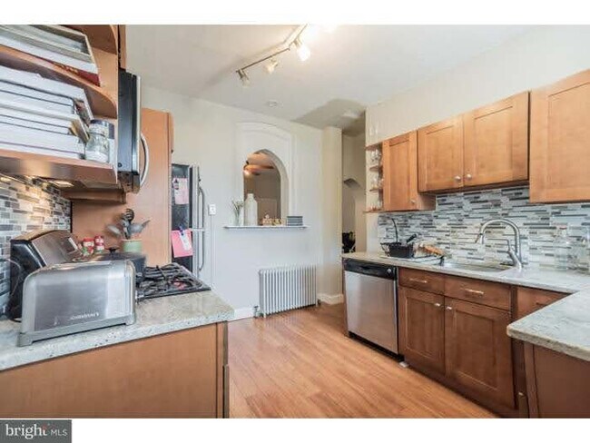 Building Photo - 4362 Manayunk Ave