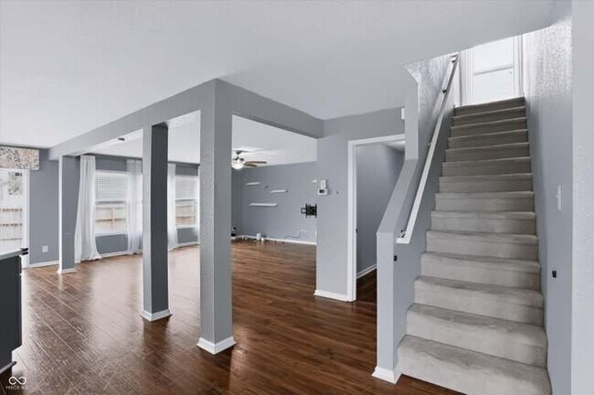 Building Photo - 8010 Berry Way