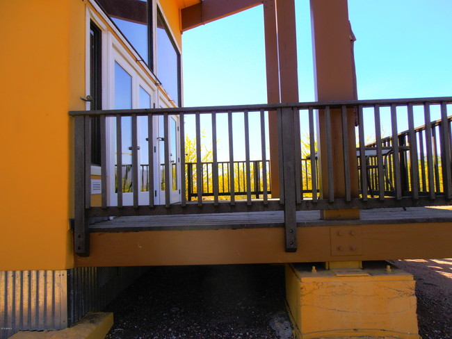 Building Photo - 399 Ewing Trail