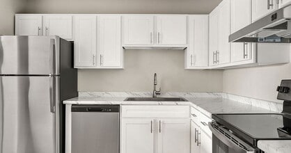 Building Photo - The Woods of Burnsville Apartments