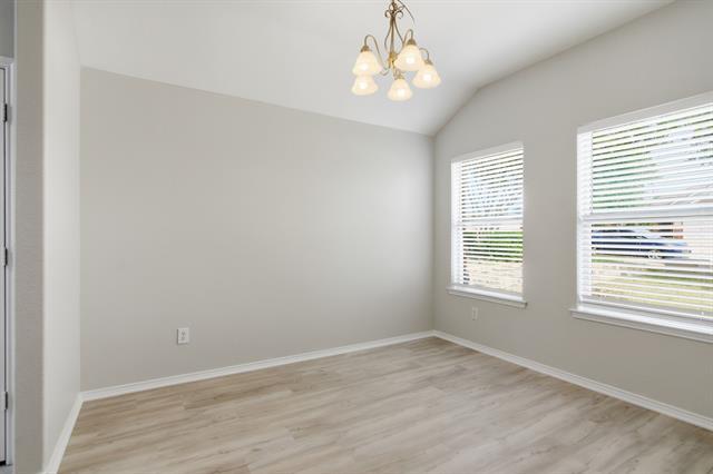 Building Photo - 3804 Verde Dr