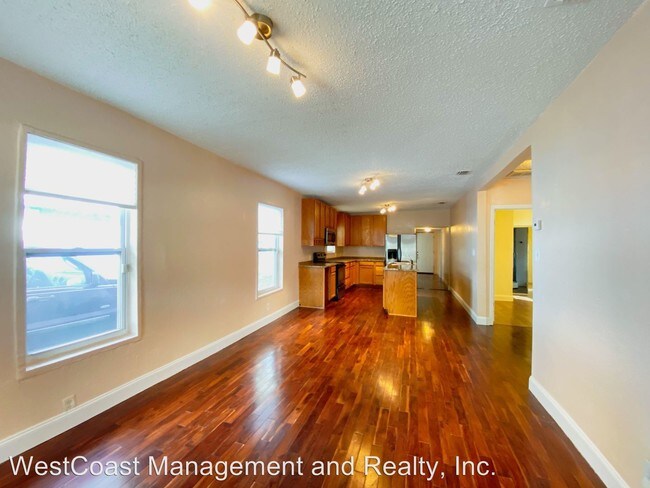 Foto del edificio - 4 br, 2 bath House - 3711 N. 12th St.