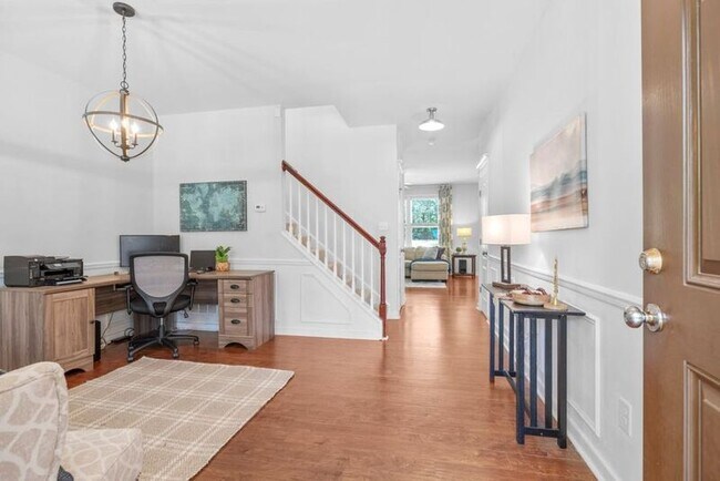 Building Photo - 7349 Vicenzo Dr