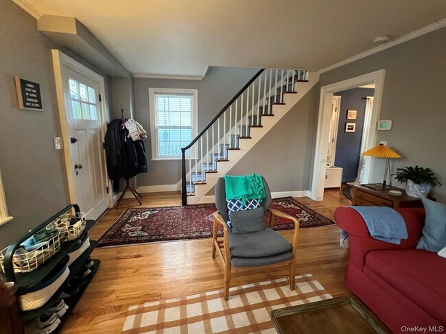 Building Photo - 26 Center St