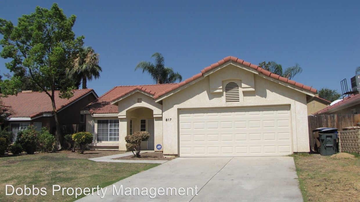 Foto principal - 817 Sand Creek Dr