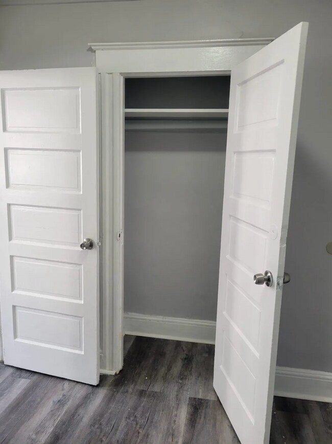 Foto del edificio - 118 Inslee Pl