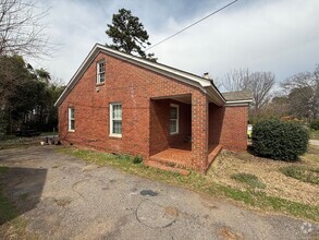 Building Photo - 1918 Ashley Rd