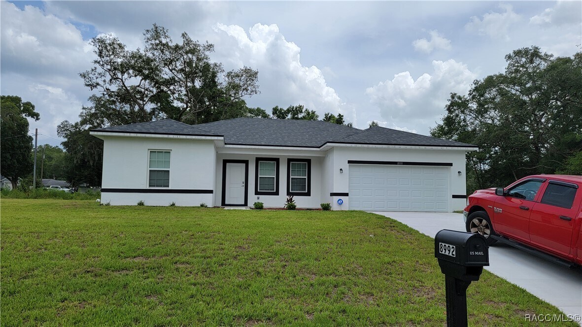 Primary Photo - 8991 N Bee Way