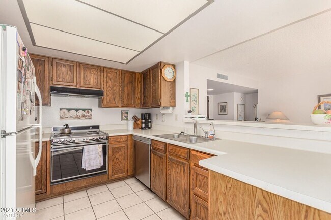 Foto del edificio - 2 br, 2 bath Condo - 7838 E Boojum Dr