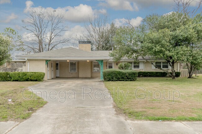 Building Photo - 3139 Old Dobbin Rd