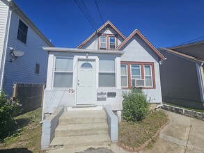 Building Photo - 72 Rippowam Rd